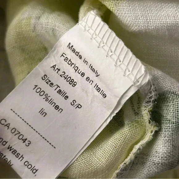 Lemon Print Sleeveless Top - Picture 7 of 10